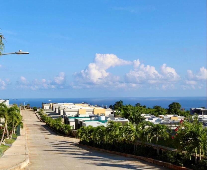 Villa La Rosa With Spectacular View Of โอโชรีโอส ภายนอก รูปภาพ