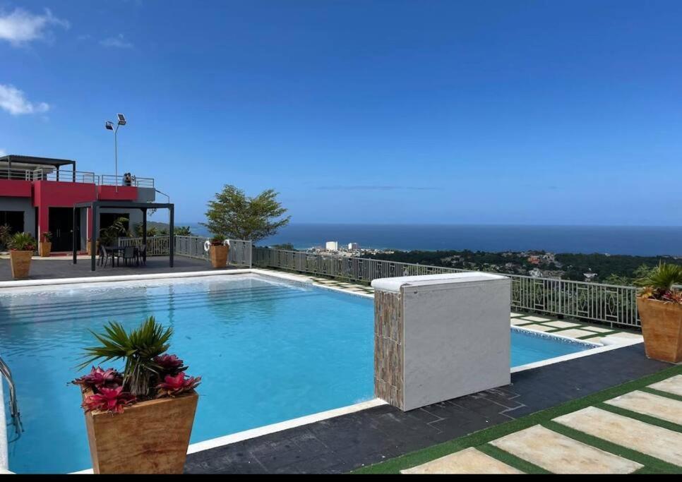 Villa La Rosa With Spectacular View Of โอโชรีโอส ภายนอก รูปภาพ